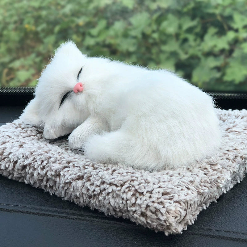 Decoración para coche con cachorro de peluche dormilón: un compañero de viaje acogedor y un toque kawaii 🐾🚗